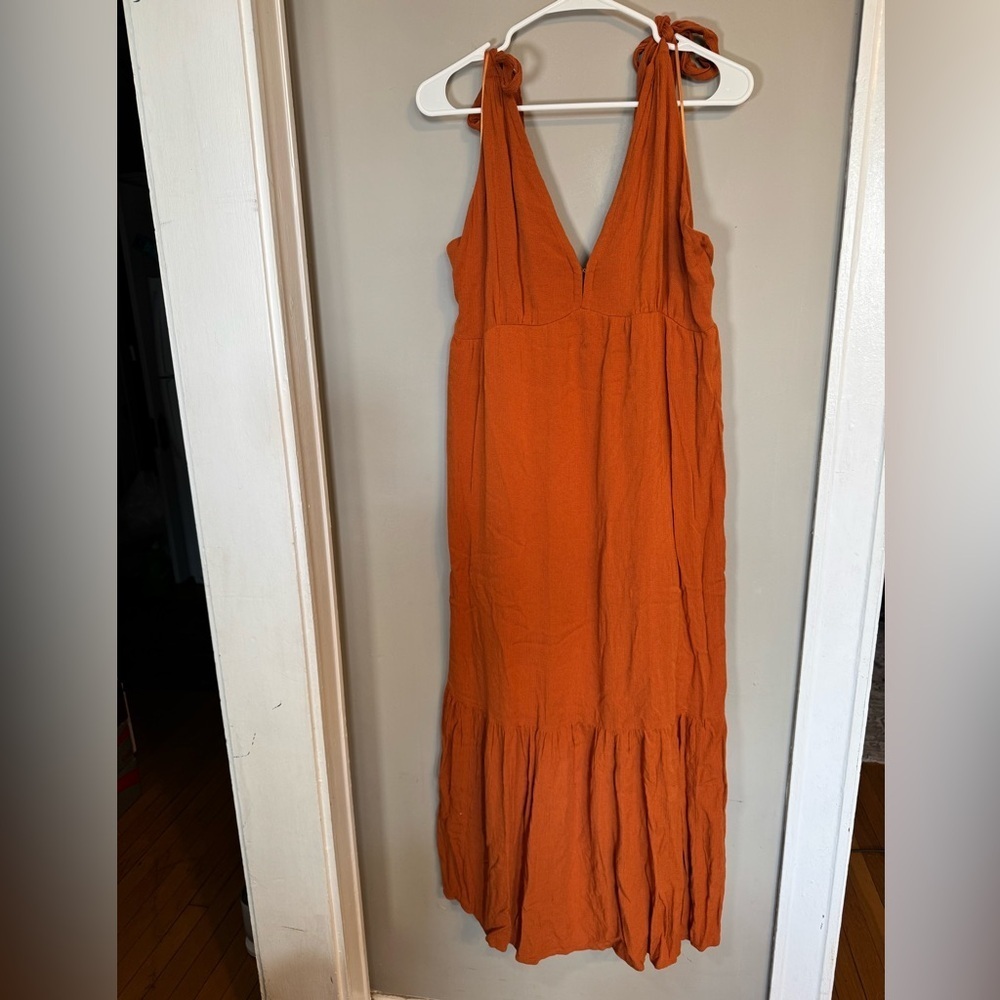 Abercrombie & Fitch NWT Women’s Rust Orange V-Neck Tie-Shoulder Maxi Dress
